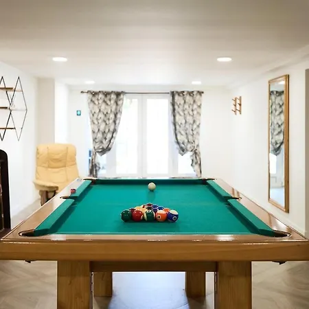 Le Grain D'or - Elegant Renovated Family Villa *